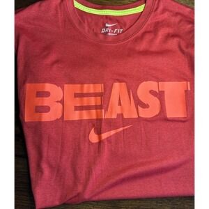 Nike Dri-Fit Beast Red T-Shirt‎ Men's Medium